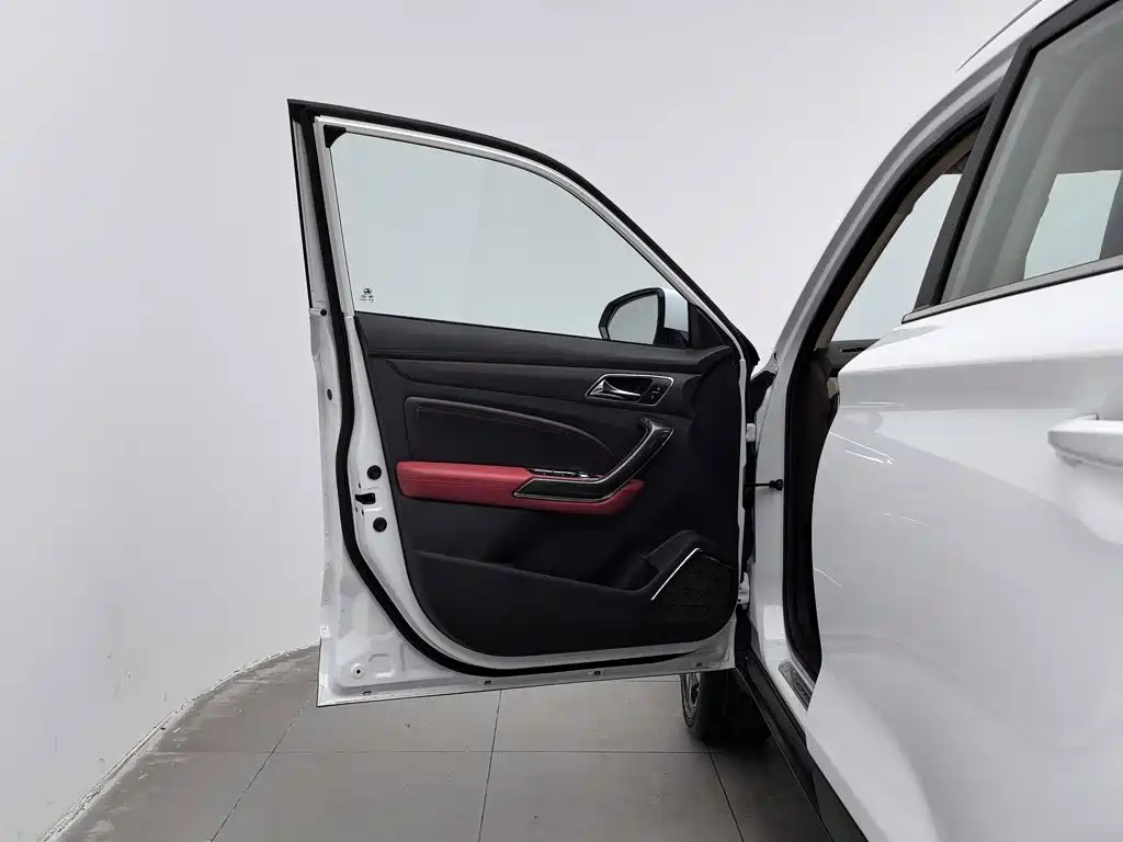 Leopaard CS9 2020 2017 1.5L Manual Trend