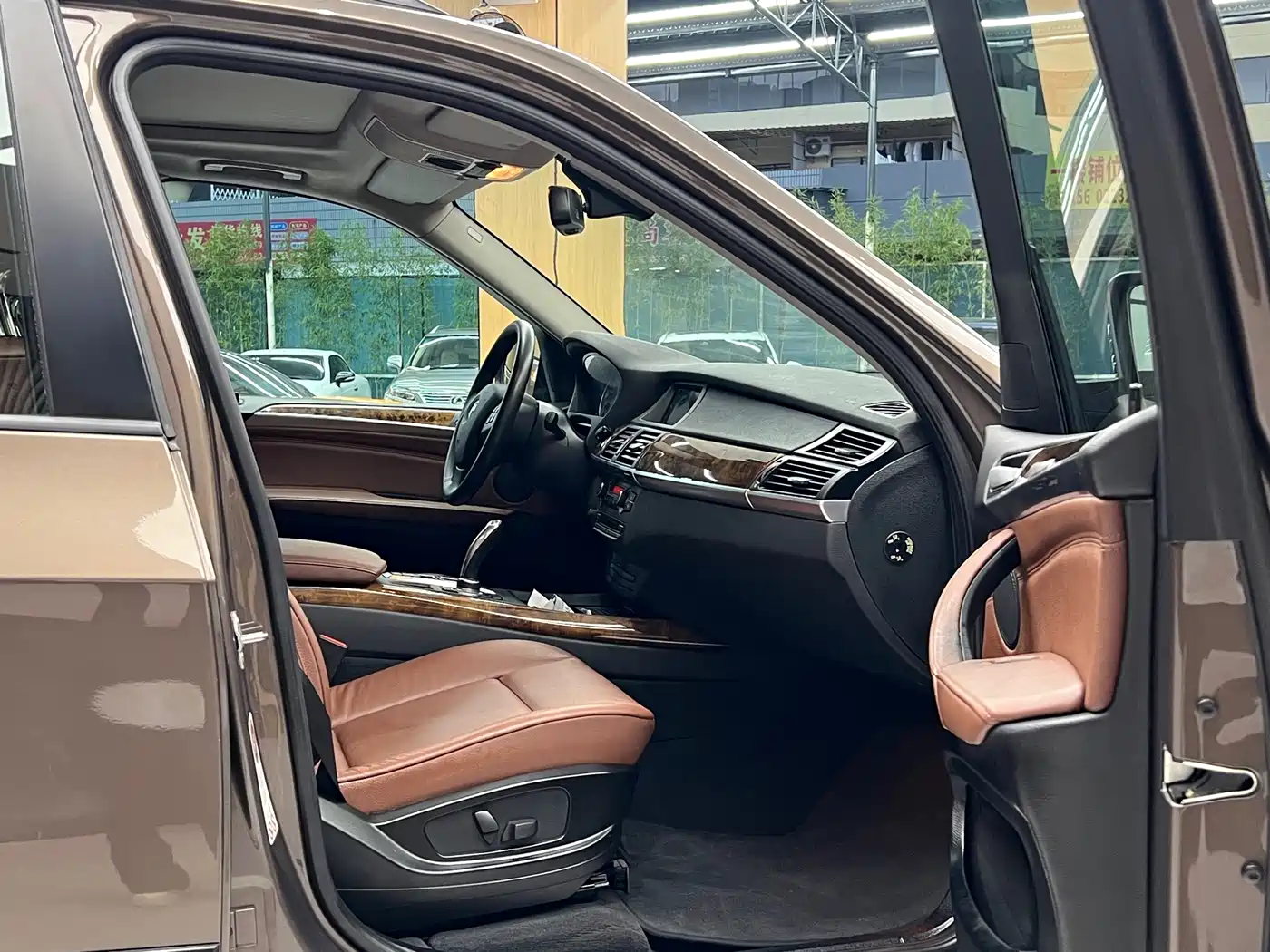 BMW X5 (Import) 2013 xDrive35i Leading фото 22