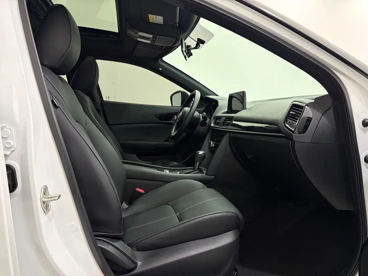 Mazda CX-4 2023 2021 2.0L Auto FWD Skyactiv Explorer Edition