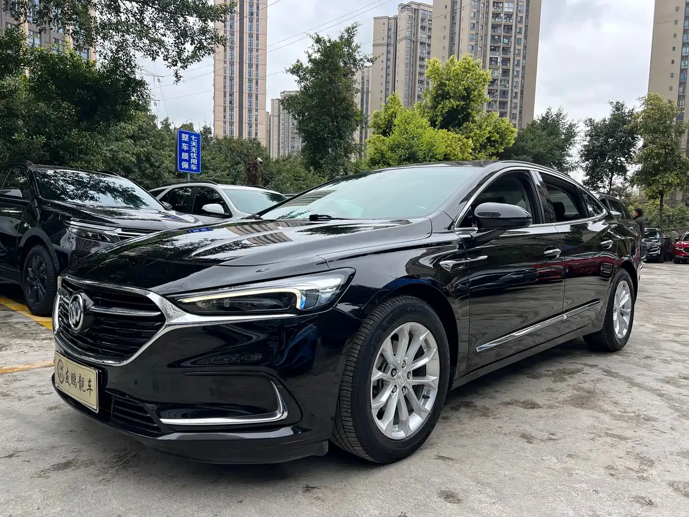 BUICK LACROSSE