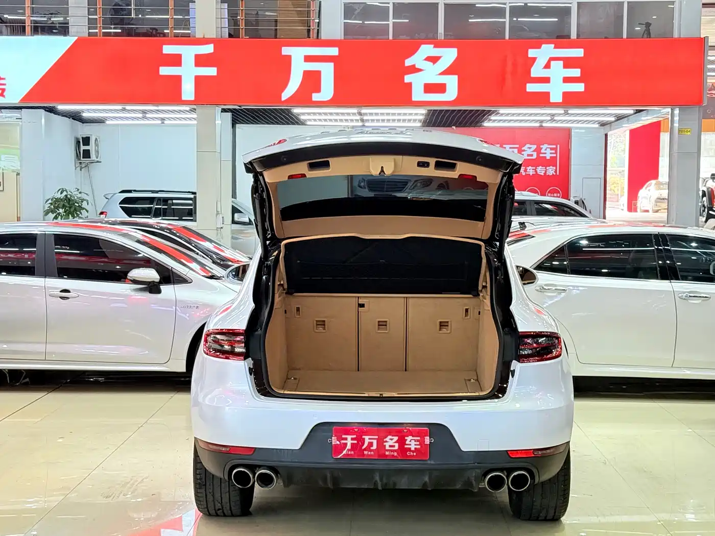 Porsche Macan 2017 Macan S 3.0T фото 31