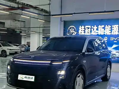Leapmotor D19