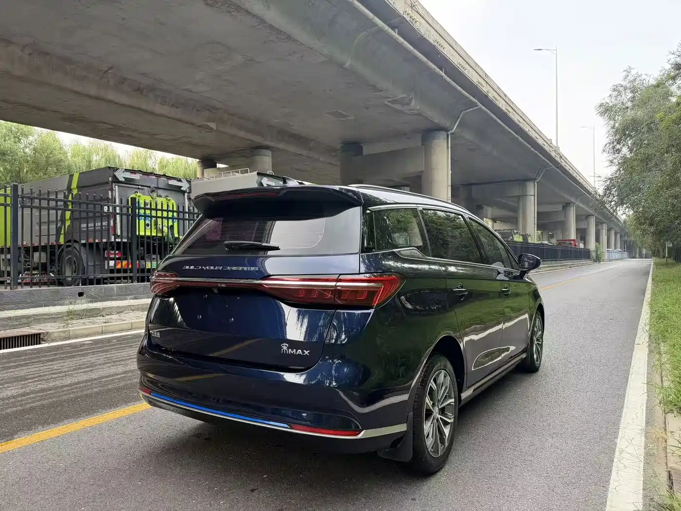 BYD Song MAX 2020 2021 Upgrade 1.5T Automatic Luxury Edition 7-Seater