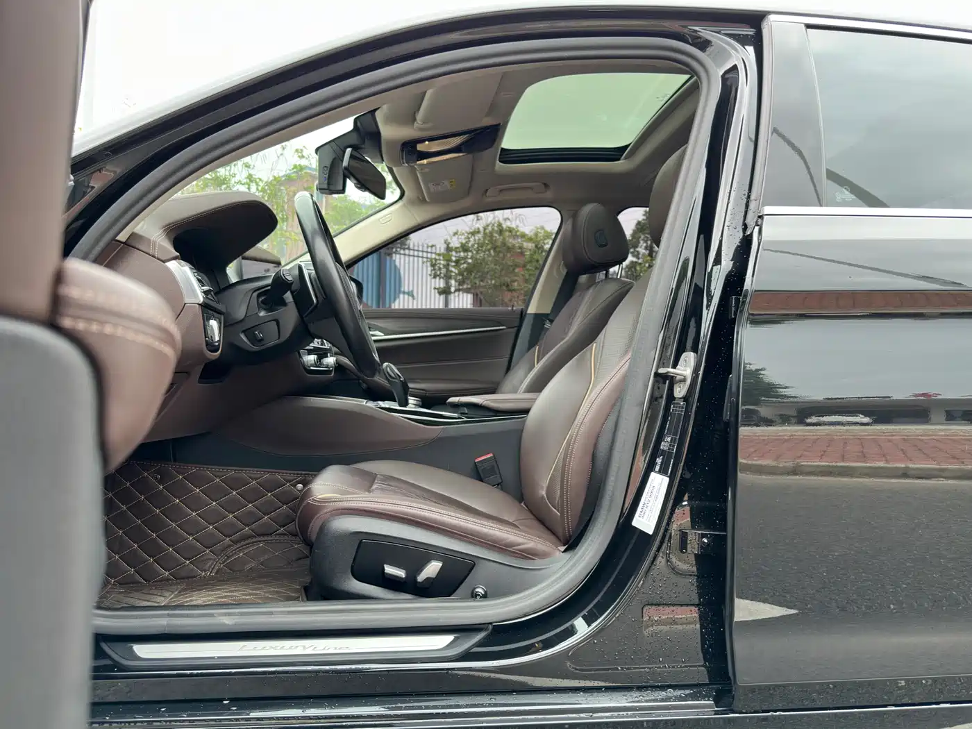 BMW 5 Series 2020 530Li Leading M Sport Package фото 10