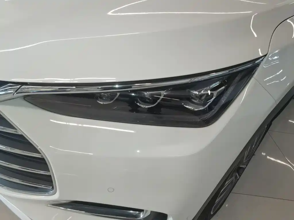 BYD Tang 2019 2018 2.0T Automatic Smart Connection Honor Edition 7-Seater China V