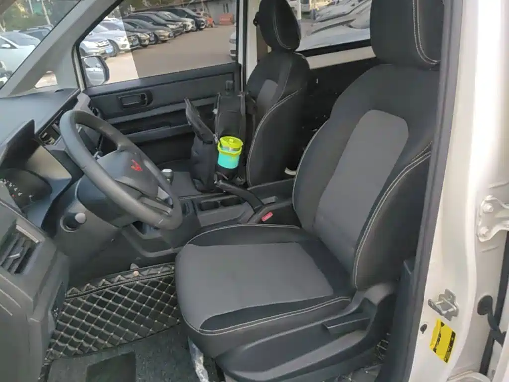 Wuling Motors Wuling Hongguang PLUS 2023 2019 1.5T Manual Standard 5-Seater