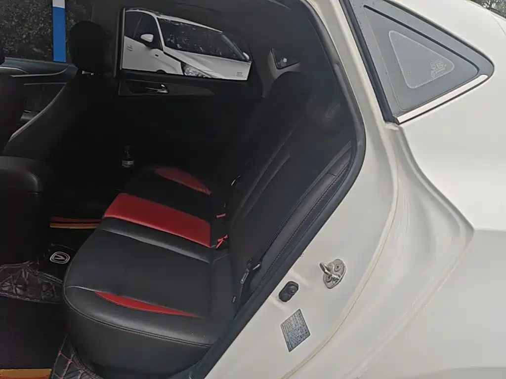 Changan Eado XT 2017 2016 1.6L Manual Stylish Cool Edition