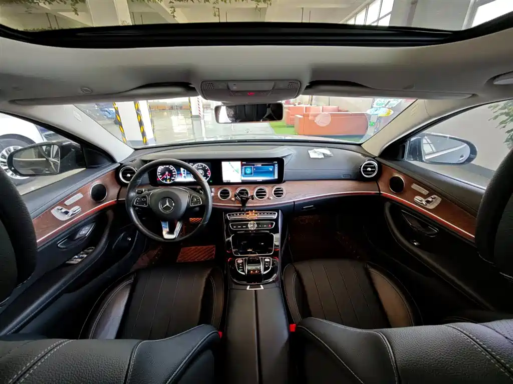 Mercedes-Benz E-Class 2016 E 300 L Luxury фото 23