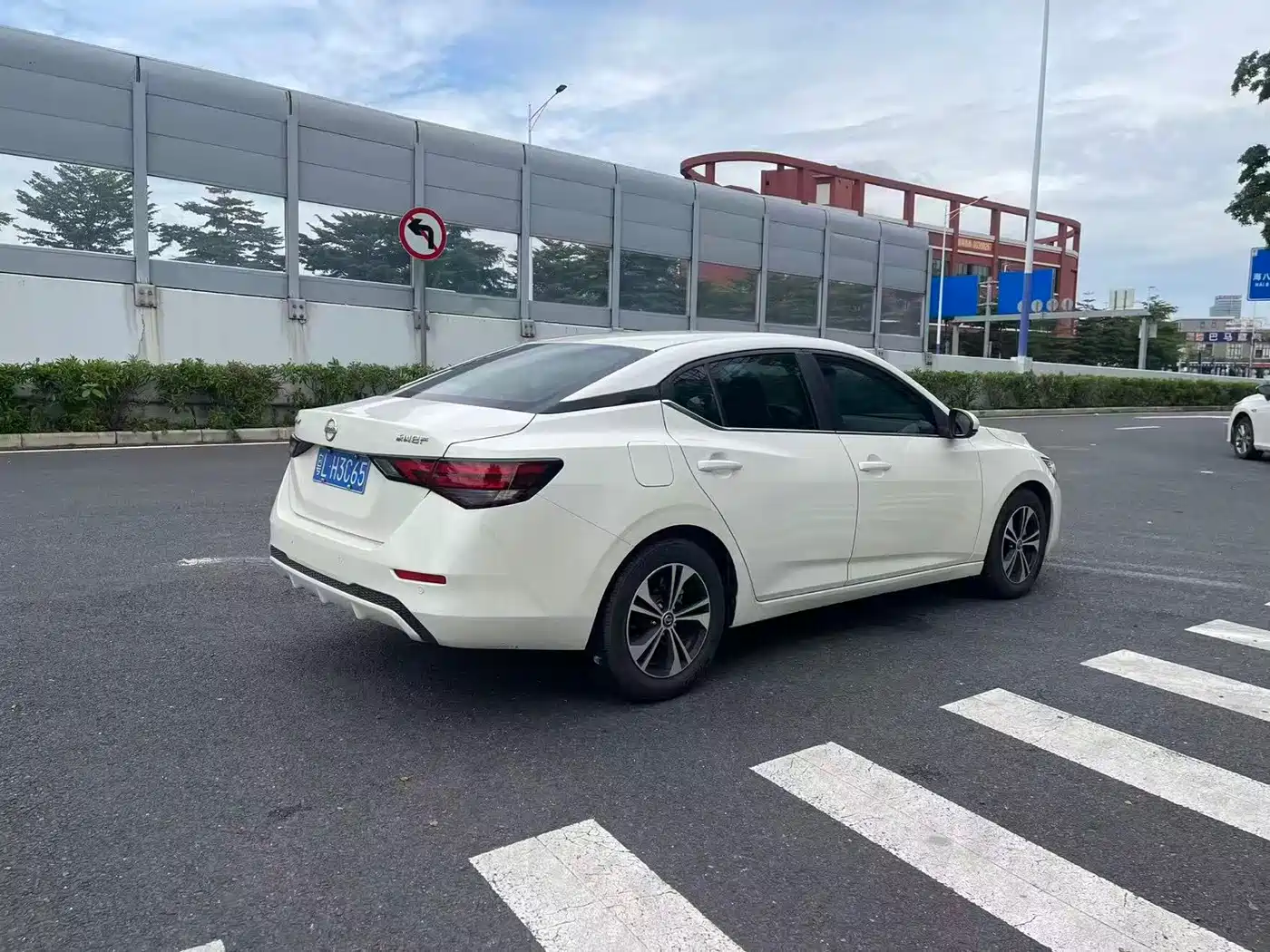 Nissan SYLPHY, миниатюра 4