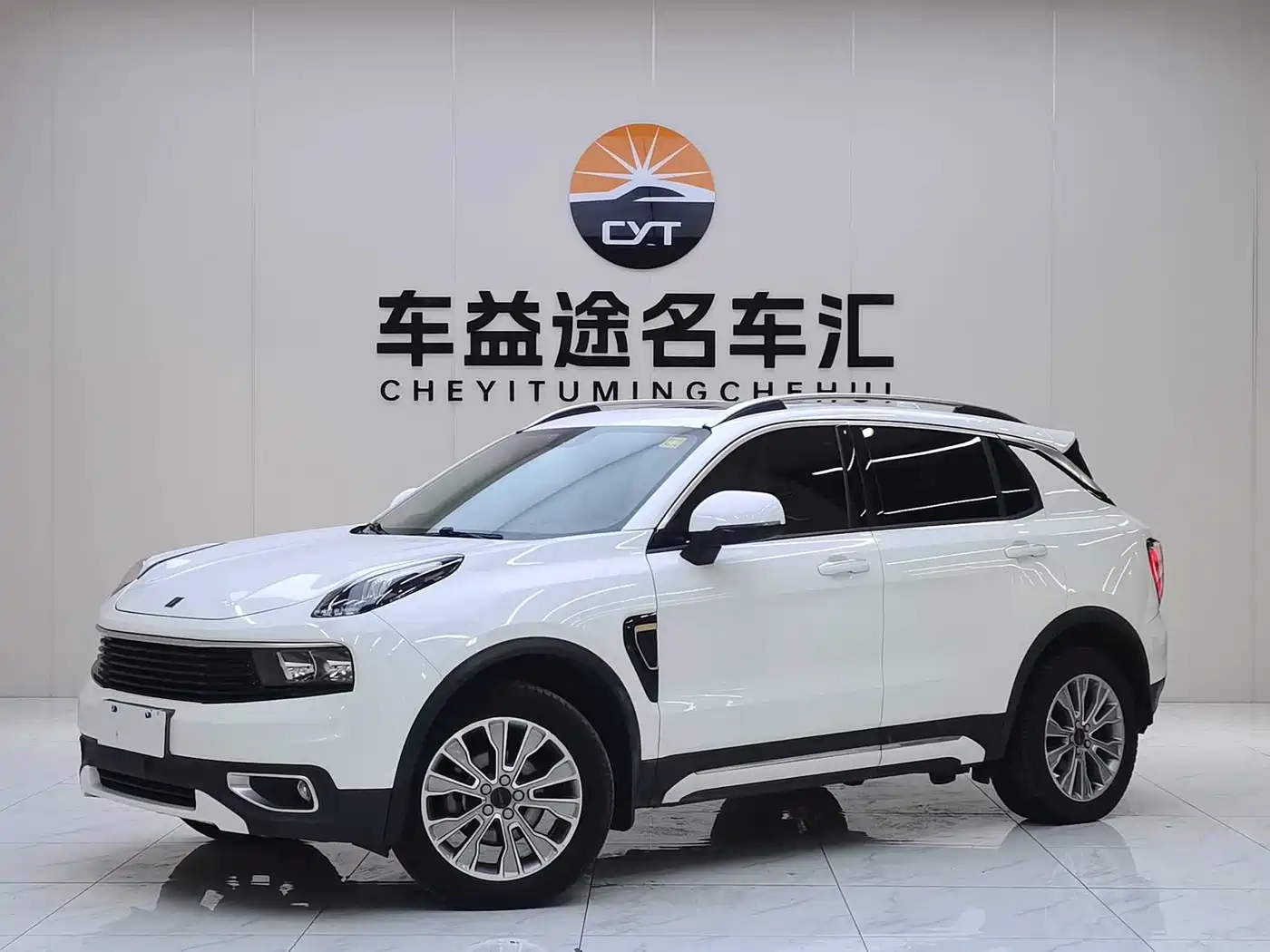 Lynk & Co 01 2017 2.0T 2WD