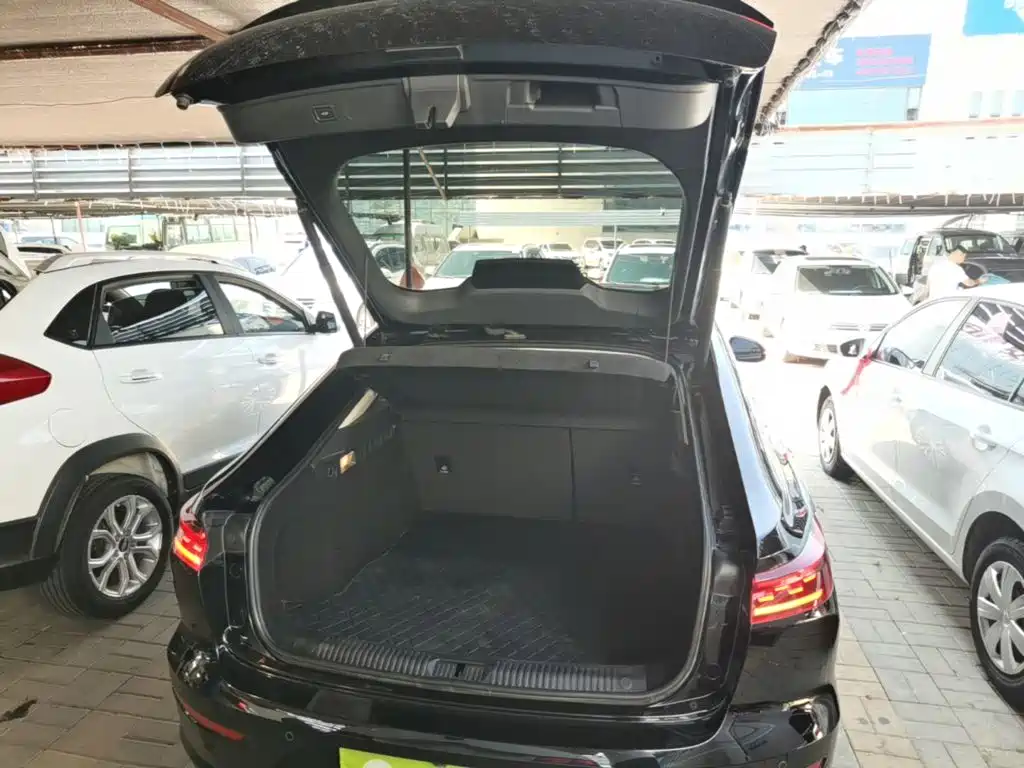 Besturn B70 2024 2024 Model Soaring Dragon Edition 1.5T Pioneer