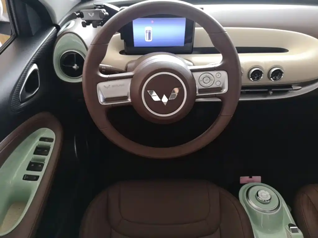 Wuling Motors Wuling Bingo 2026 2025 Model 203km Light Enjoyment