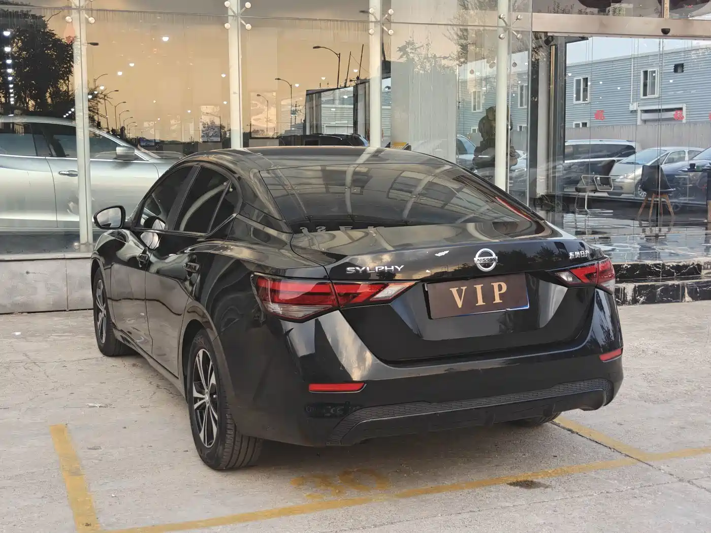 Nissan SYLPHY, миниатюра 13