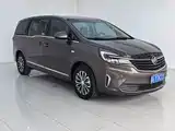 Фото 3 - Buick GL8