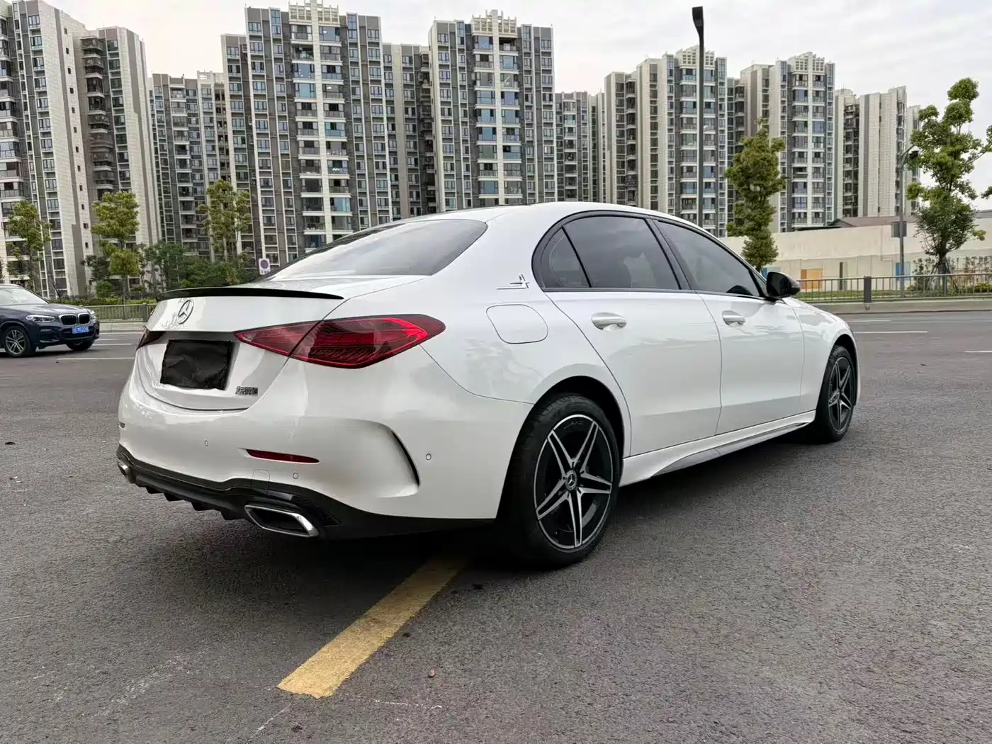 Mercedes-Benz C-Class 2024 C 260 L Night Edition Sport фото 12
