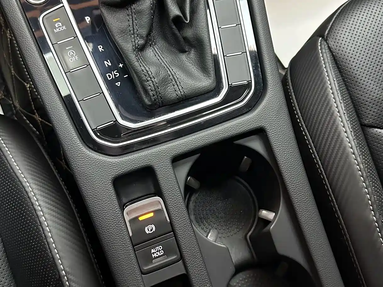 Volkswagen FAW-Volkswagen CC 2019 330TSI Charming Appearance (China V) фото 22