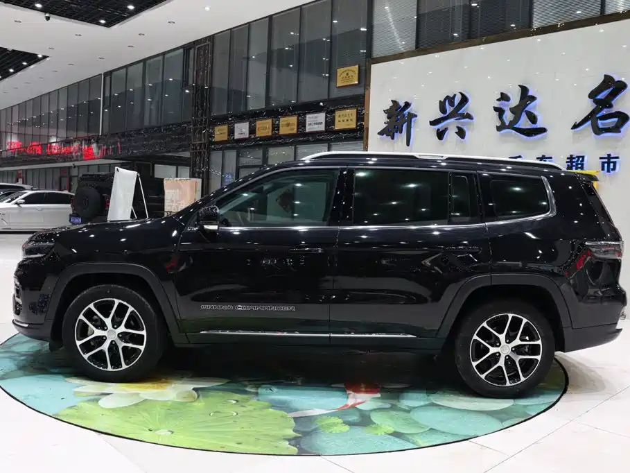 2022 Jeep Grand Commander
