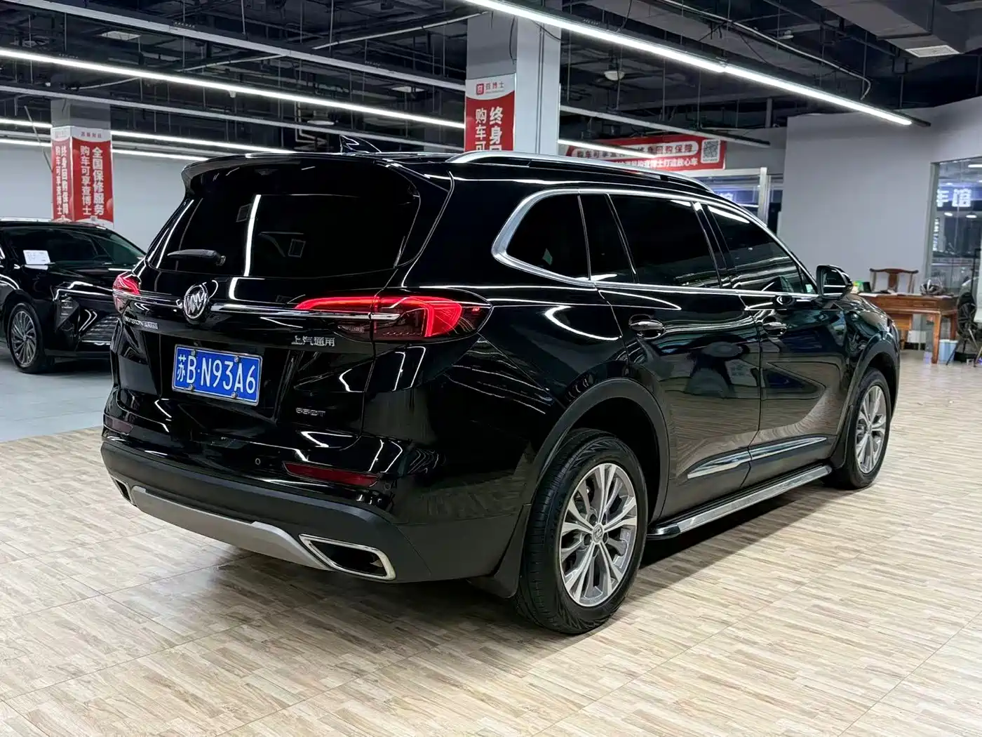 Фото 3 - Buick Envision Plus