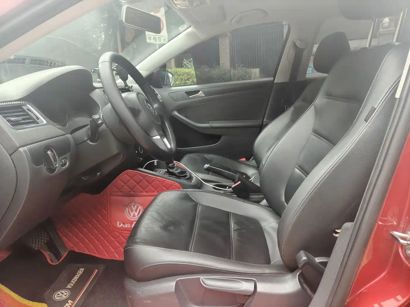 Фото 4 - Volkswagen Sagitar
