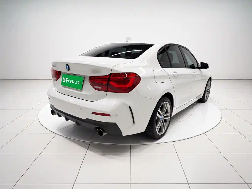 BMW 1 Series 2023 2022 120i M Sport Shadow Edition