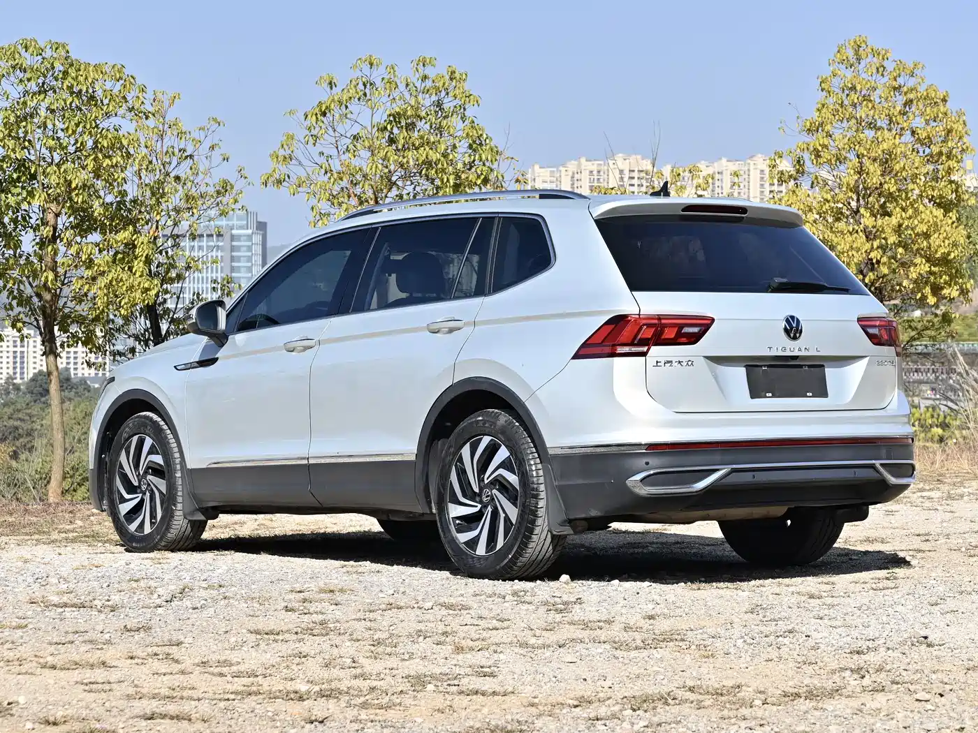 Volkswagen Tiguan L 2022 330TSI Automatic 2WD Smart Edition фото 15