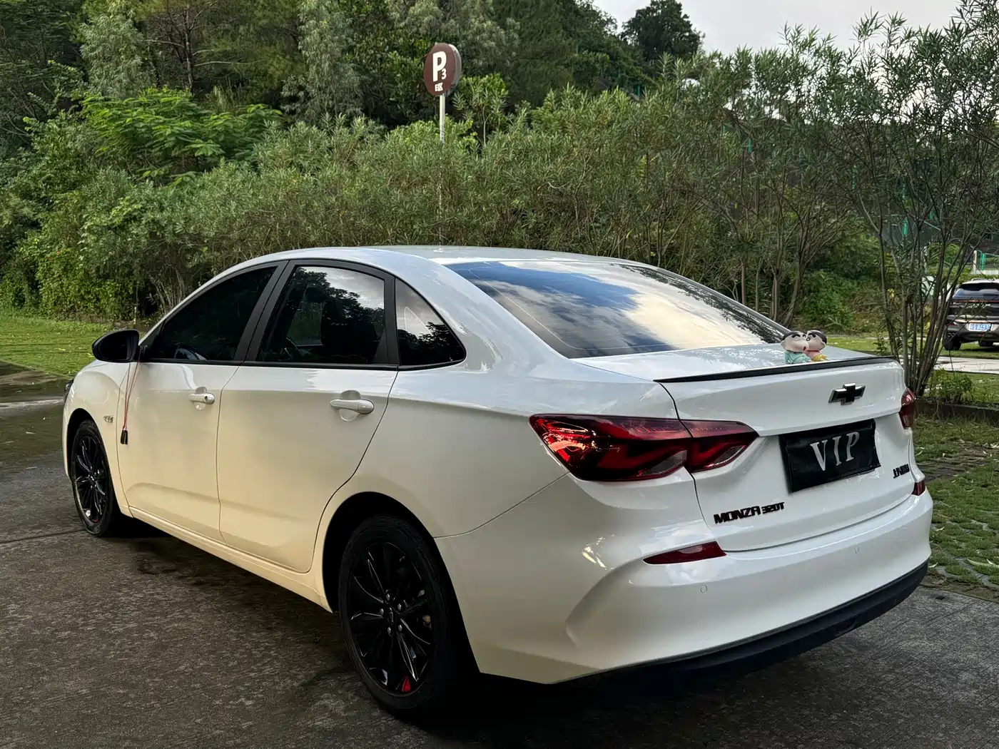 CHEVROLET CRUZE