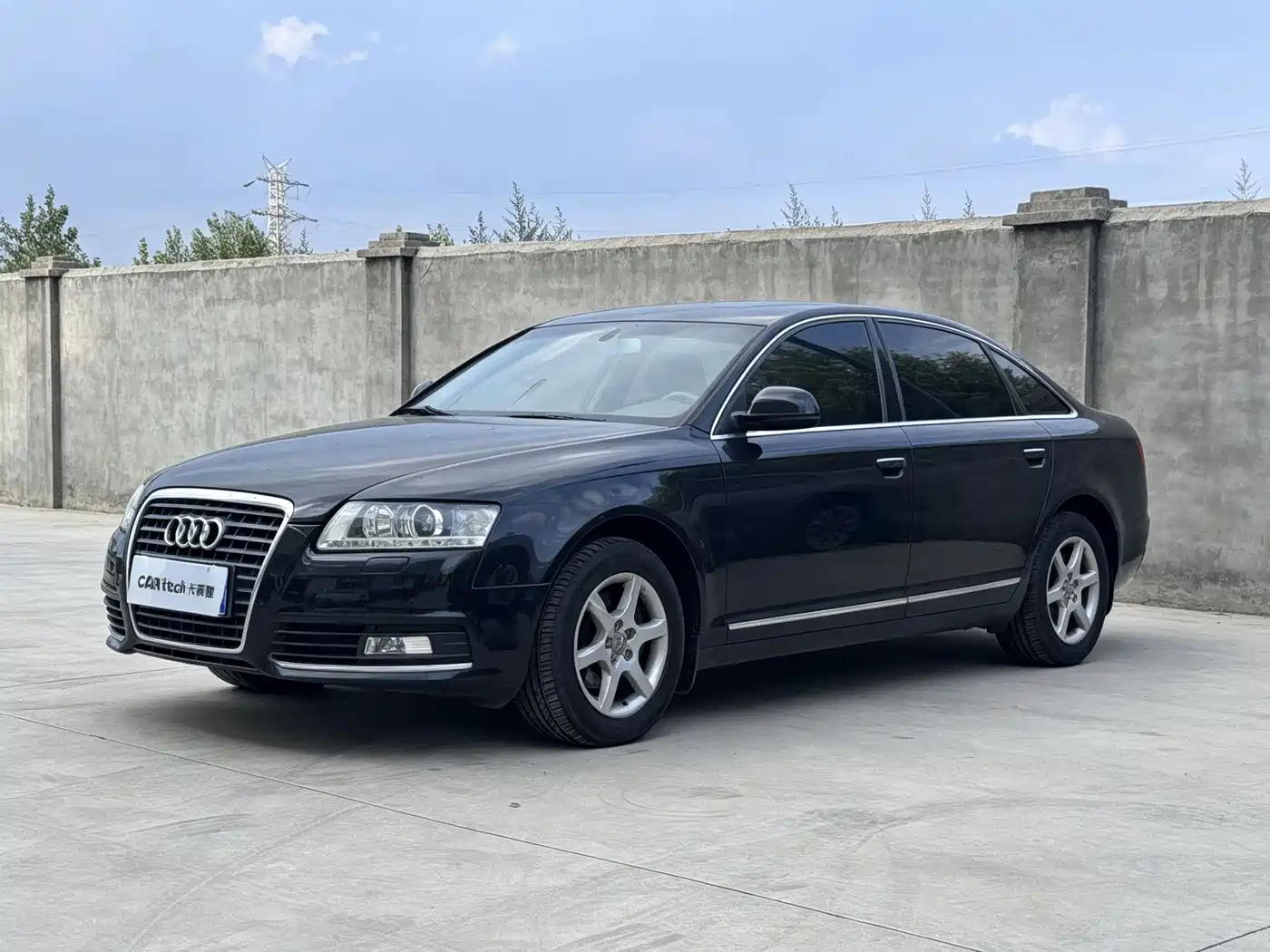 Фото 1 - Audi A6L