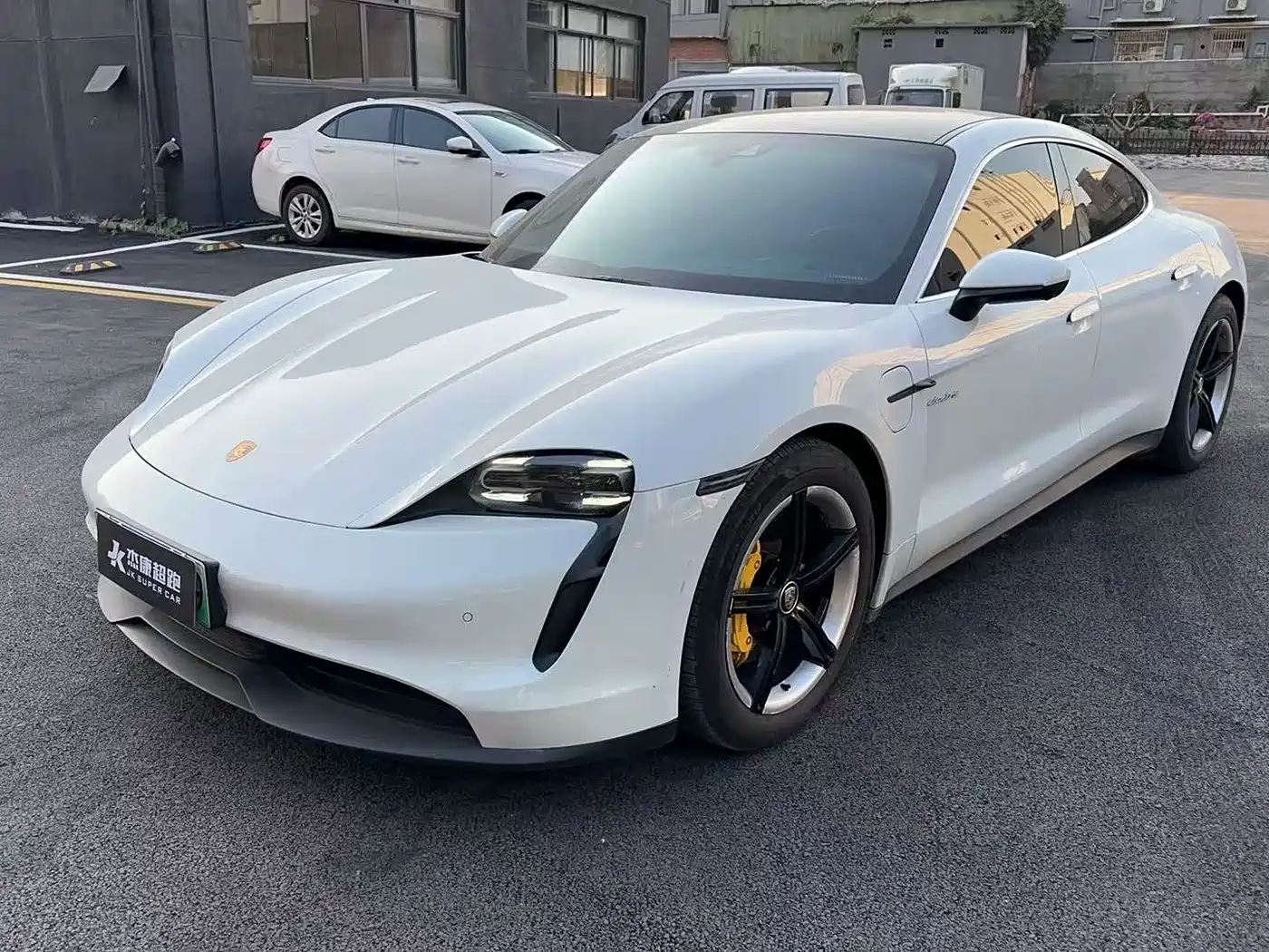 Porsche Taycan 2022 Taycan фото 6