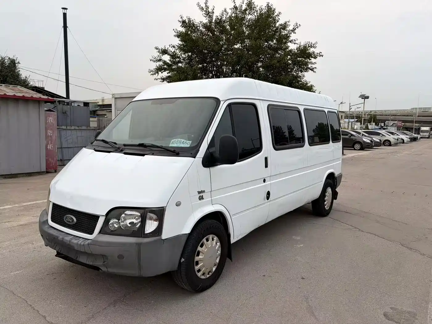 Ford Classic Transit 2015 2016 Model 2.8T Diesel Long Wheelbase 6-Seater Medium Roof Ice White Logistics Vehicle JX493ZLQ4