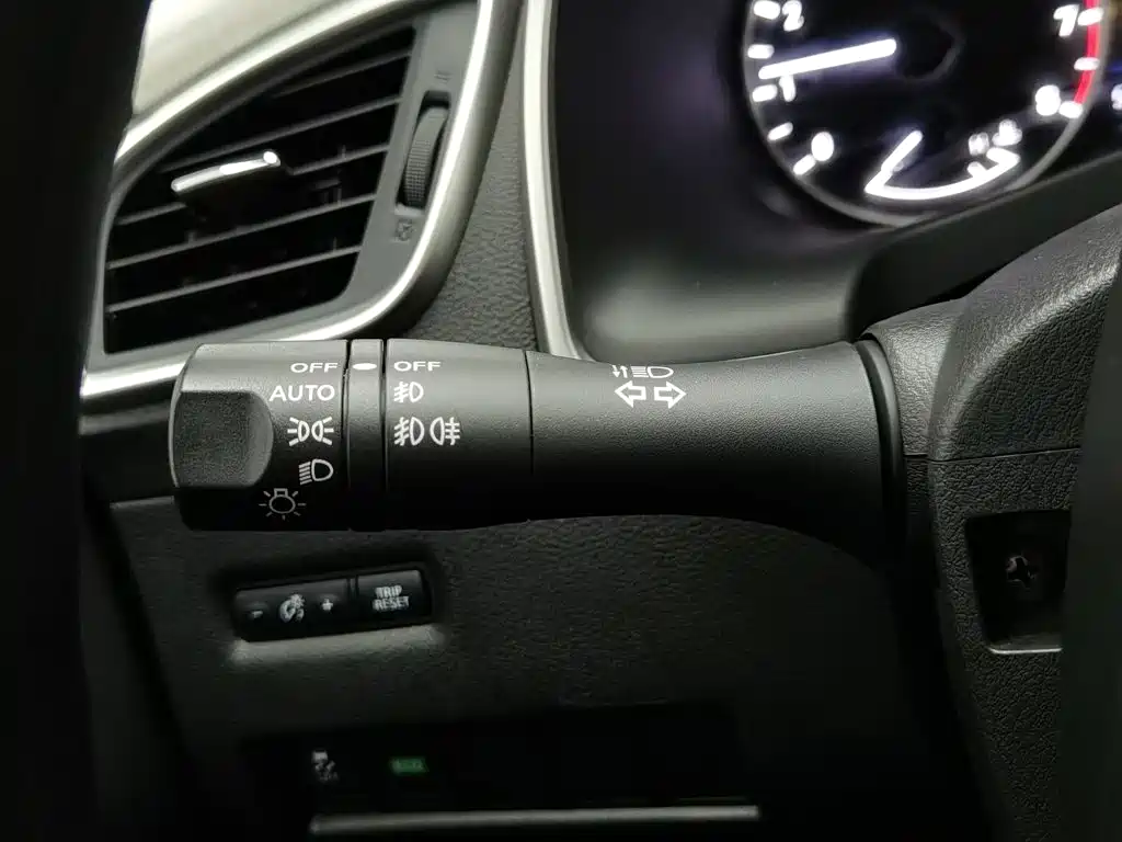 Nissan Murano 2023 2021 2.5L XE 2WD Elite Edition