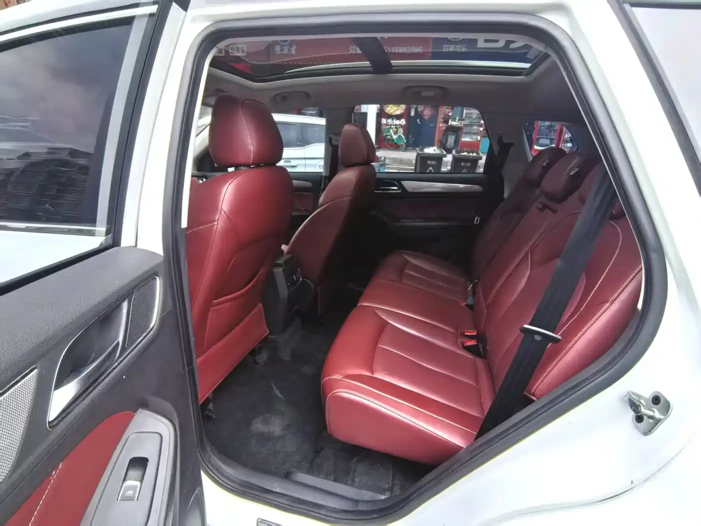 Roewe RX5 2017 2016 30T 4WD Automatic Internet Premium Edition