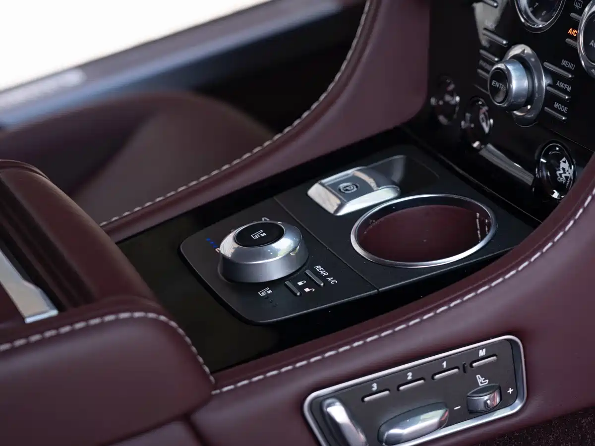 Aston Martin Rapide 2014 2013 6.0L S