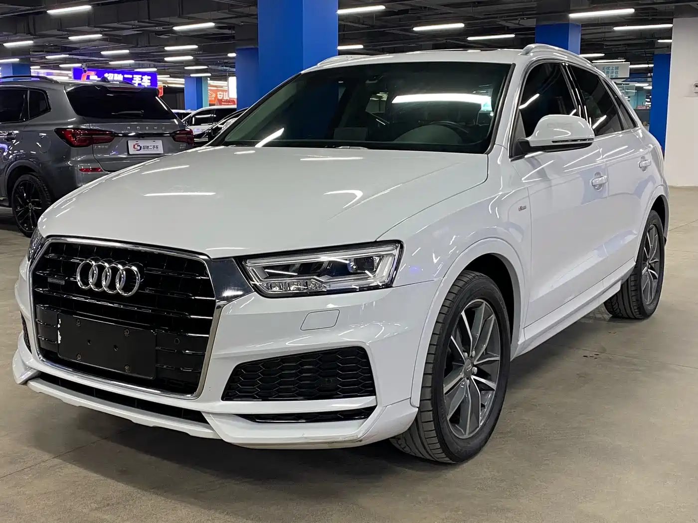 Фото 1 - Audi Q3