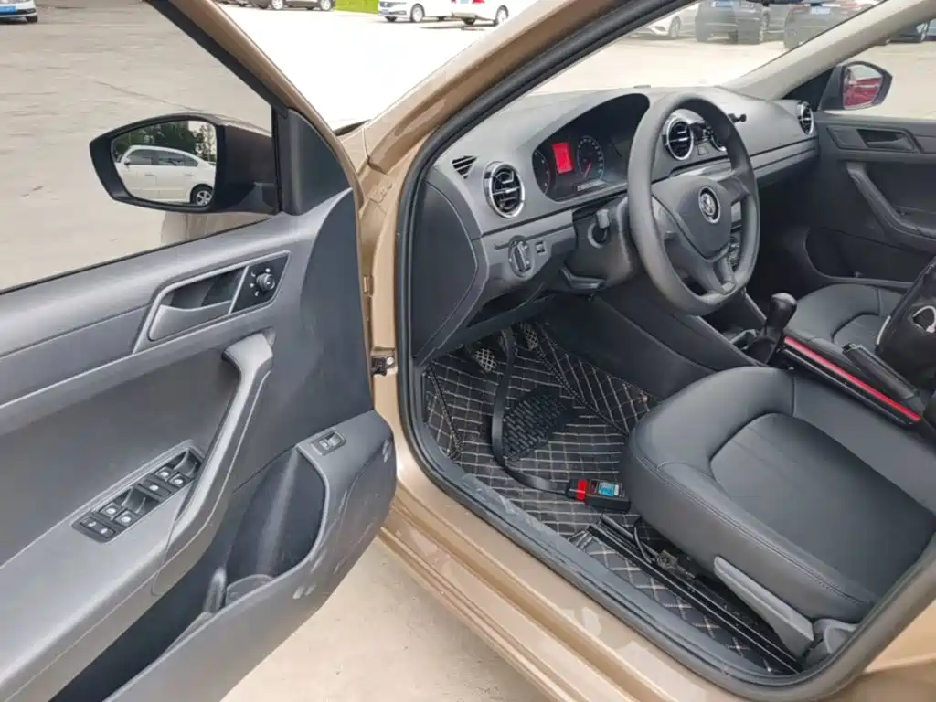 Volkswagen Jetta 2019 2017 1.5L Manual Fashion