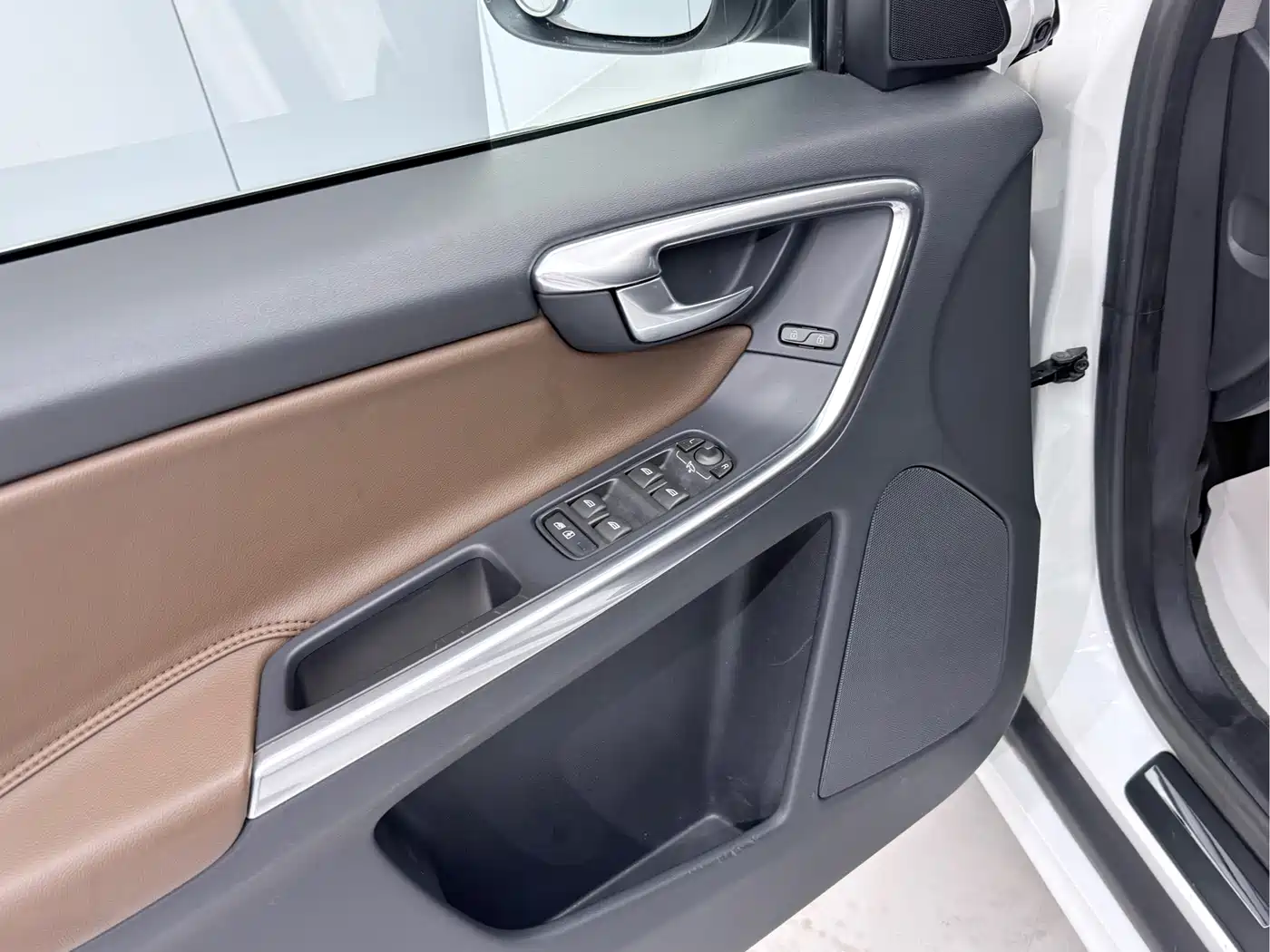Volvo XC60 (Import) 2014 2014 Facelift T5 Elegance