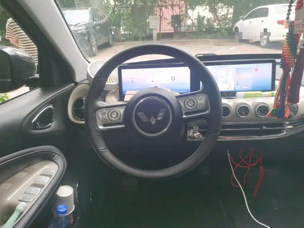 Wuling Motors Wuling Bingo 2023 2023 333km Smart Connectivity Edition