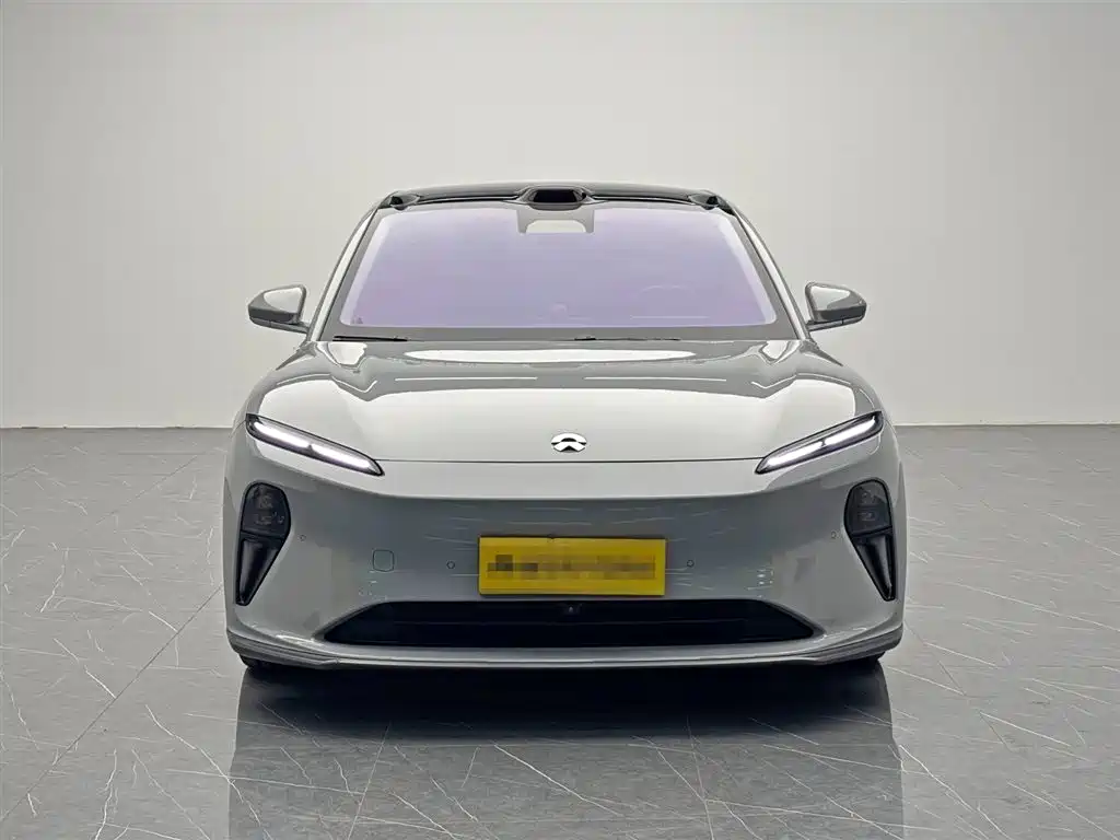 NIO NIO ET5