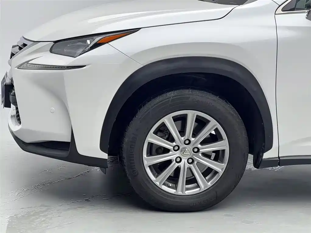 Lexus NX 2015 200 FWD Premium фото 13