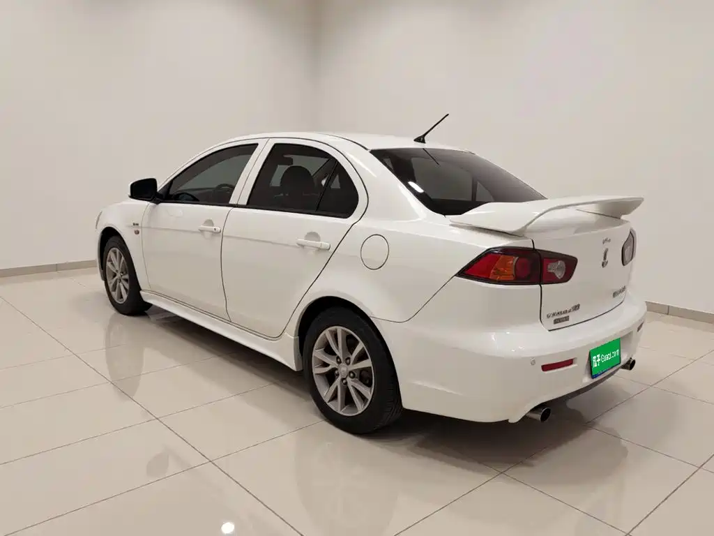 Mitsubishi Lancer EX 2015 2013 Fashion Edition 1.8L Manual Comfort