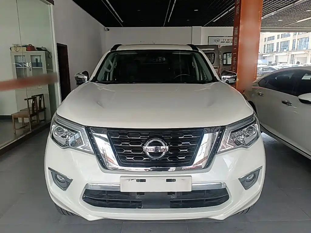 Nissan Terra 2018 2018 2.5L Automatic AWD Flagship