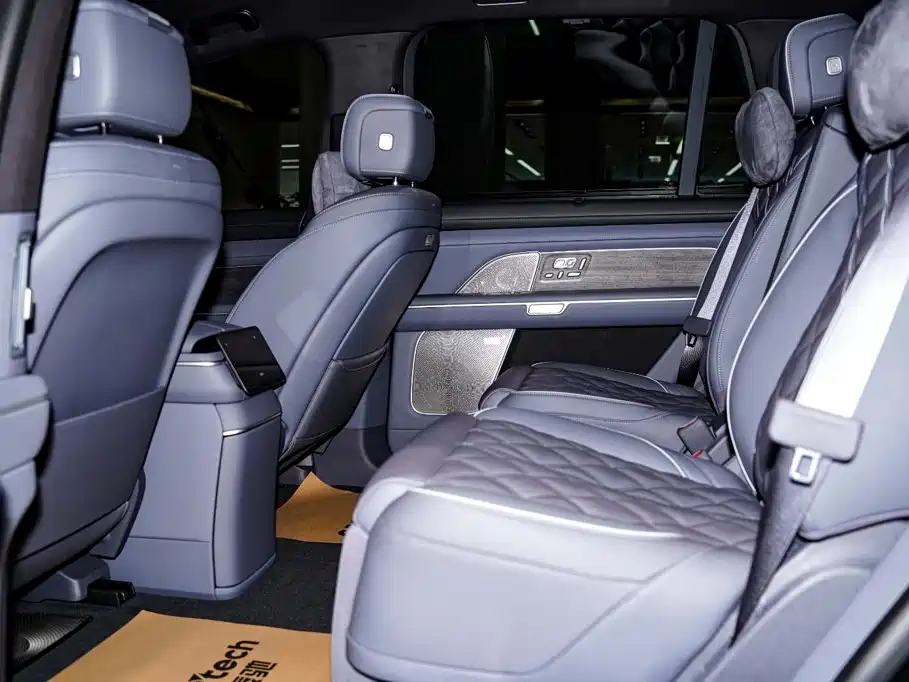 NIO ES8 2026 2025 Model 6-Seat Executive Luxury Edition
