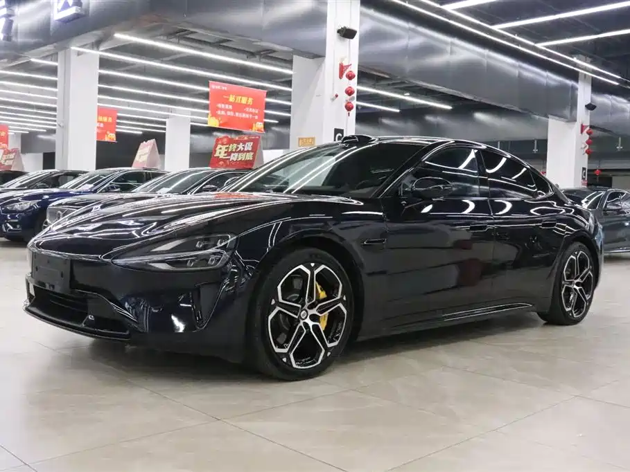 XIAOMI CAR XIAOMI SU7