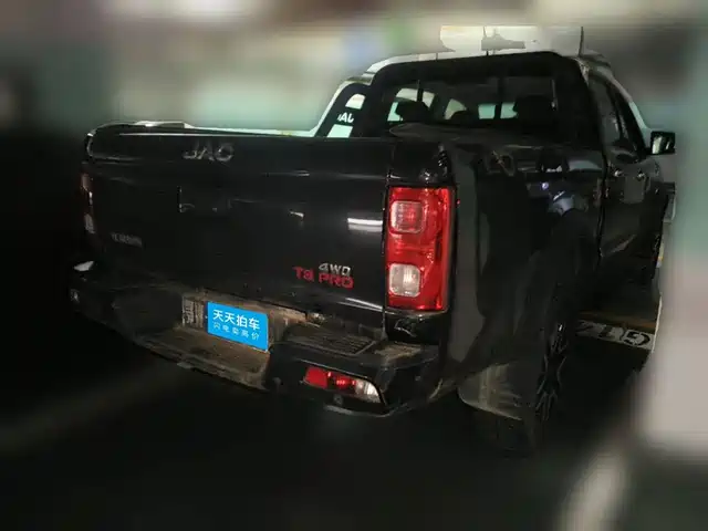 JAC Motors JAC T8 2023 2.0T PRO Automatic Diesel 4WD Business Edition Extended Cab — фото 2