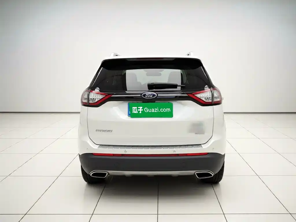 Фото 5 - Ford Edge