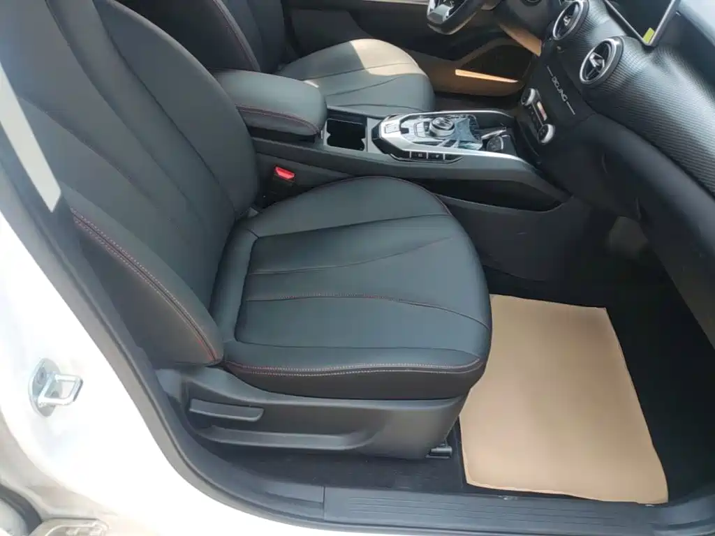 BAIC Beijing EU5 2026 2025 Hongtu Standard Edition