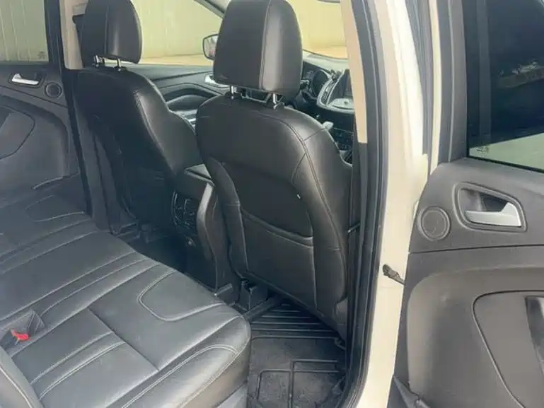 Фото 8 - Ford Kuga