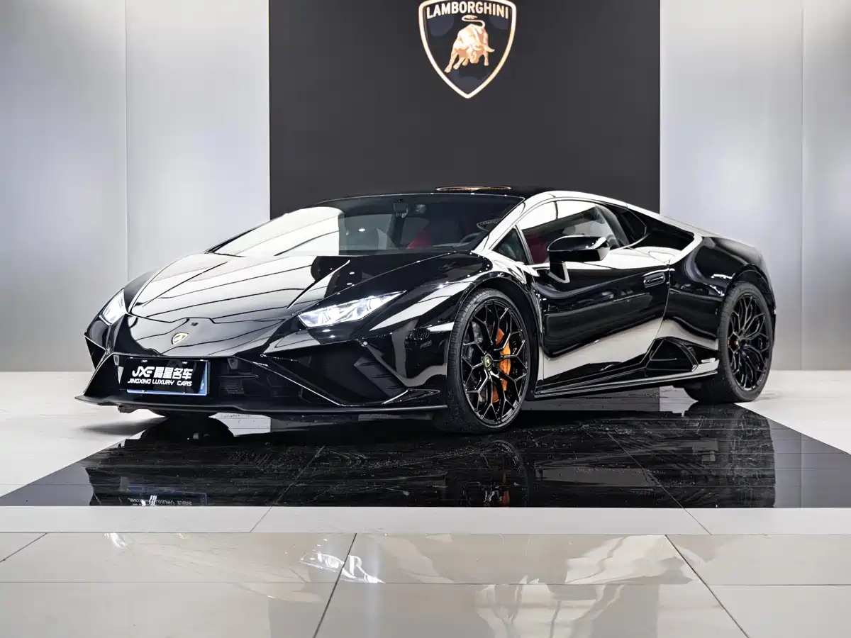 LAMBORGHINI HURACÁN