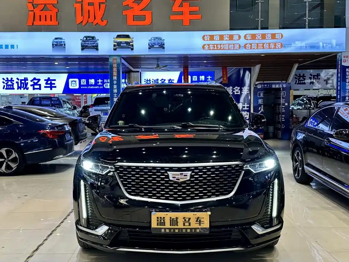 Photo 2 - Cadillac XT6