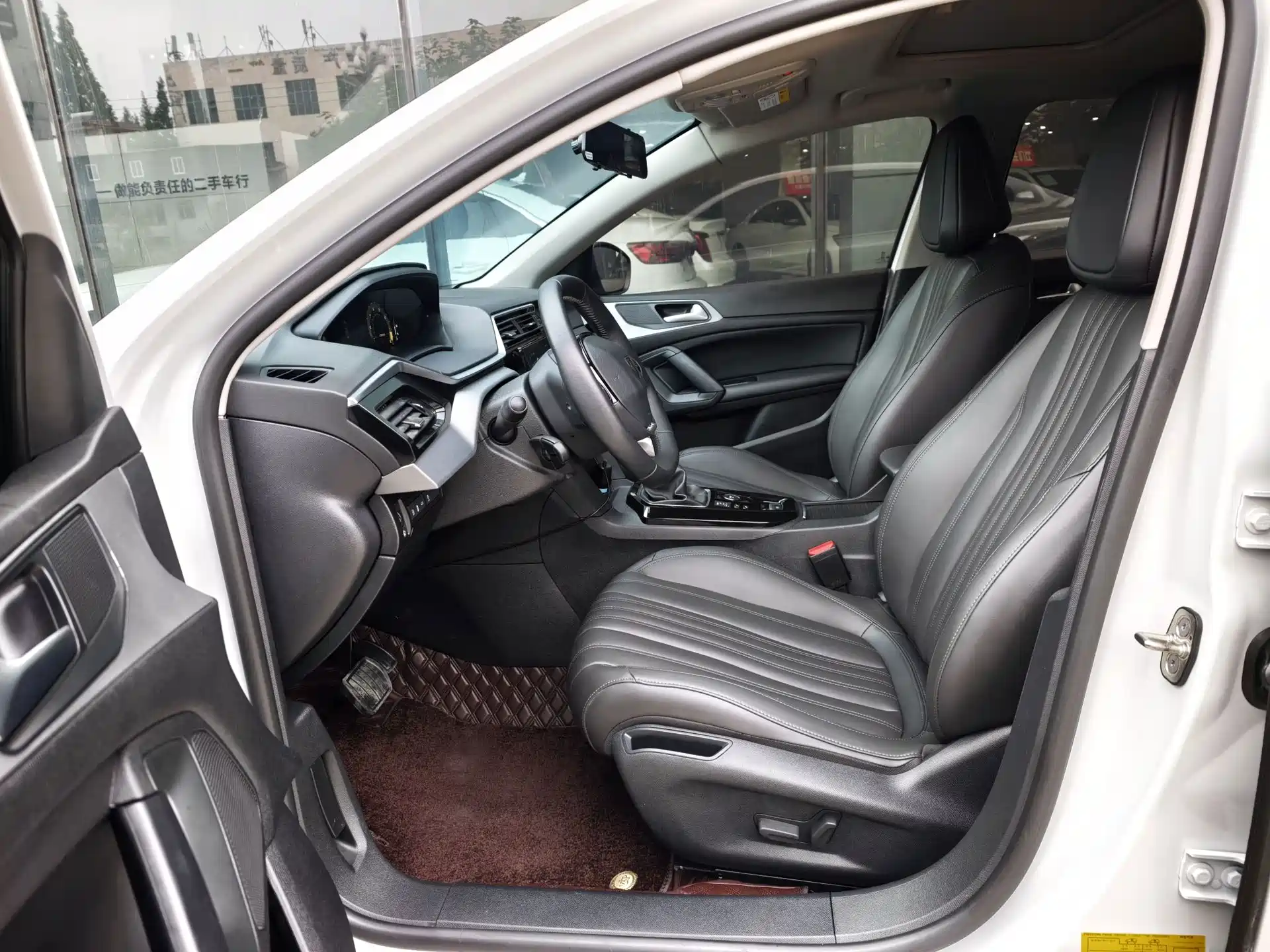 Photo 7 - Peugeot 408