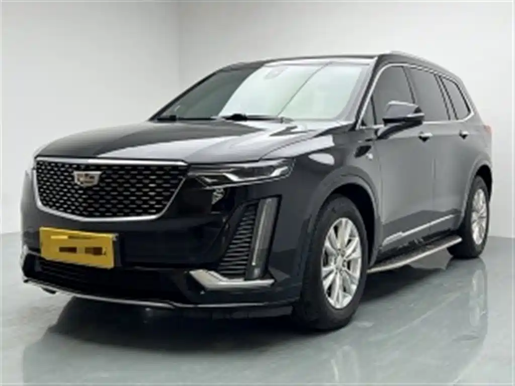 Photo 1 - Cadillac XT6